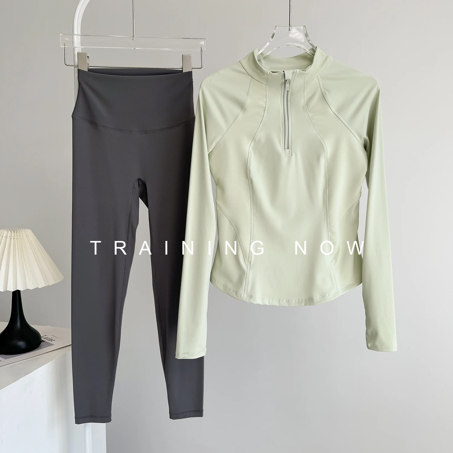 

Спортивный костюм для женщин на осень и зиму, одежда для йоги с половиной молнии для похудения, с длинными рукавами, профессиональный тренажерный зал, утренний бег