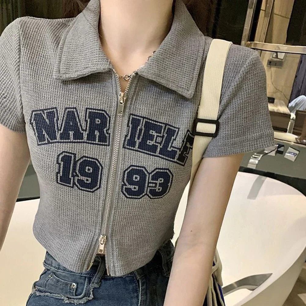 

Letter Printed T-Shirt Short Sleeve Shirt Lightweight Fabric Versatile Style Zipper Lapel Design Casual Everyday Style