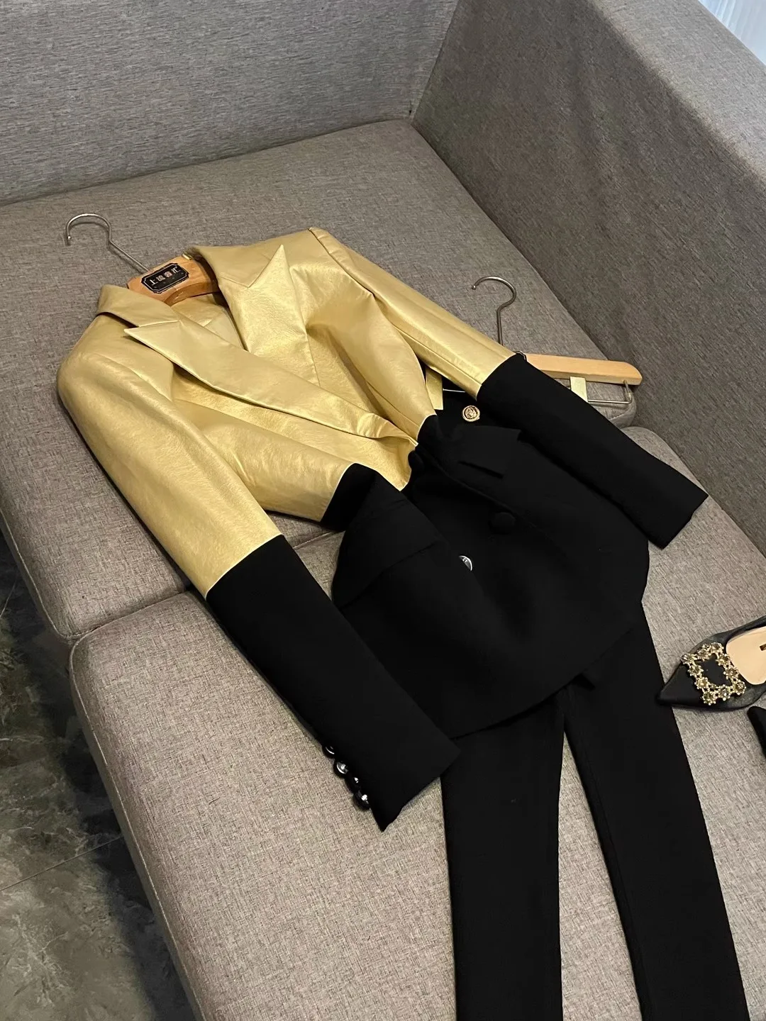 

Облегающий женский костюм Jaet 2024, новый дизайн Sle Splicing, вечерний топ X293, европейский длинный све, ягодицы...