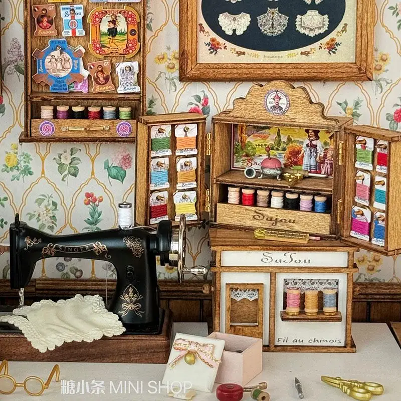 1：6 Dollhouse Retro Sewing Box Miniature Model, Blythe Sewing Shaped Cabinet Sewing Scene Miniature Dollhouse Model Decoration
