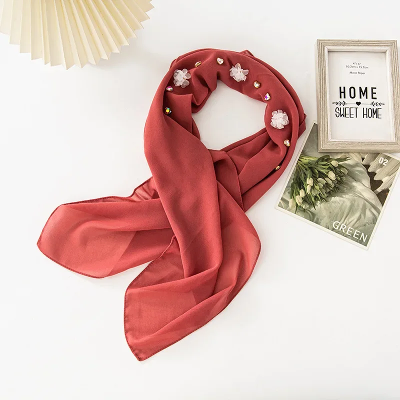 Nuova Perla Chiffon Tre Fiore di Resina Sciarpa Quadrata Donne Musulmane Hijab Turbante Scialle Avvolgere Foulard Bandane Fascia Fazzoletto 90 CM