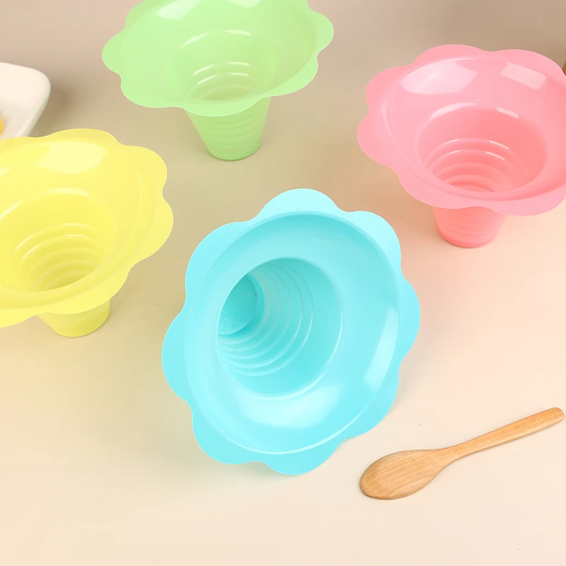 4 Pcs 450ML Ice Cream Sheet Ice Cream Cups Snow Bowl Leak-proof Plastic Flower Shaped Ice Cream Cups Colorful Shaved Ice Cups