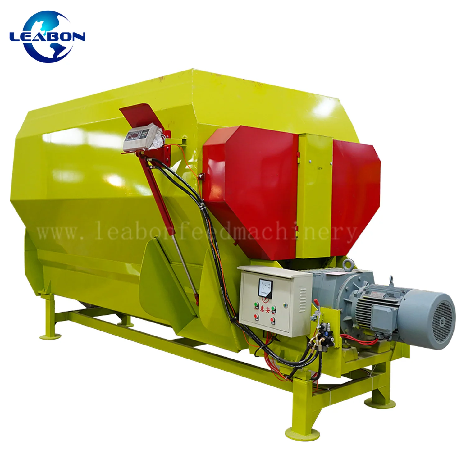 High Efficient TMR Feed Mixer Grass Mixer Machine Soybean Straw Crushing Mixer