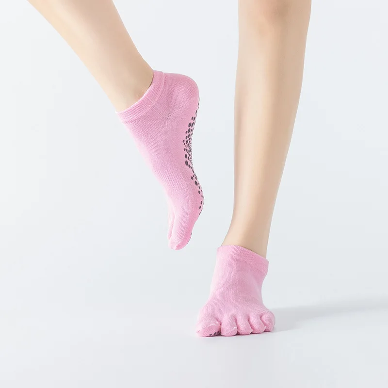 Chaussettes de yoga à cinq doigts en coton et silicone pour femmes, chaussettes Parker Pilates, chaussettes non aldes, haute qualité