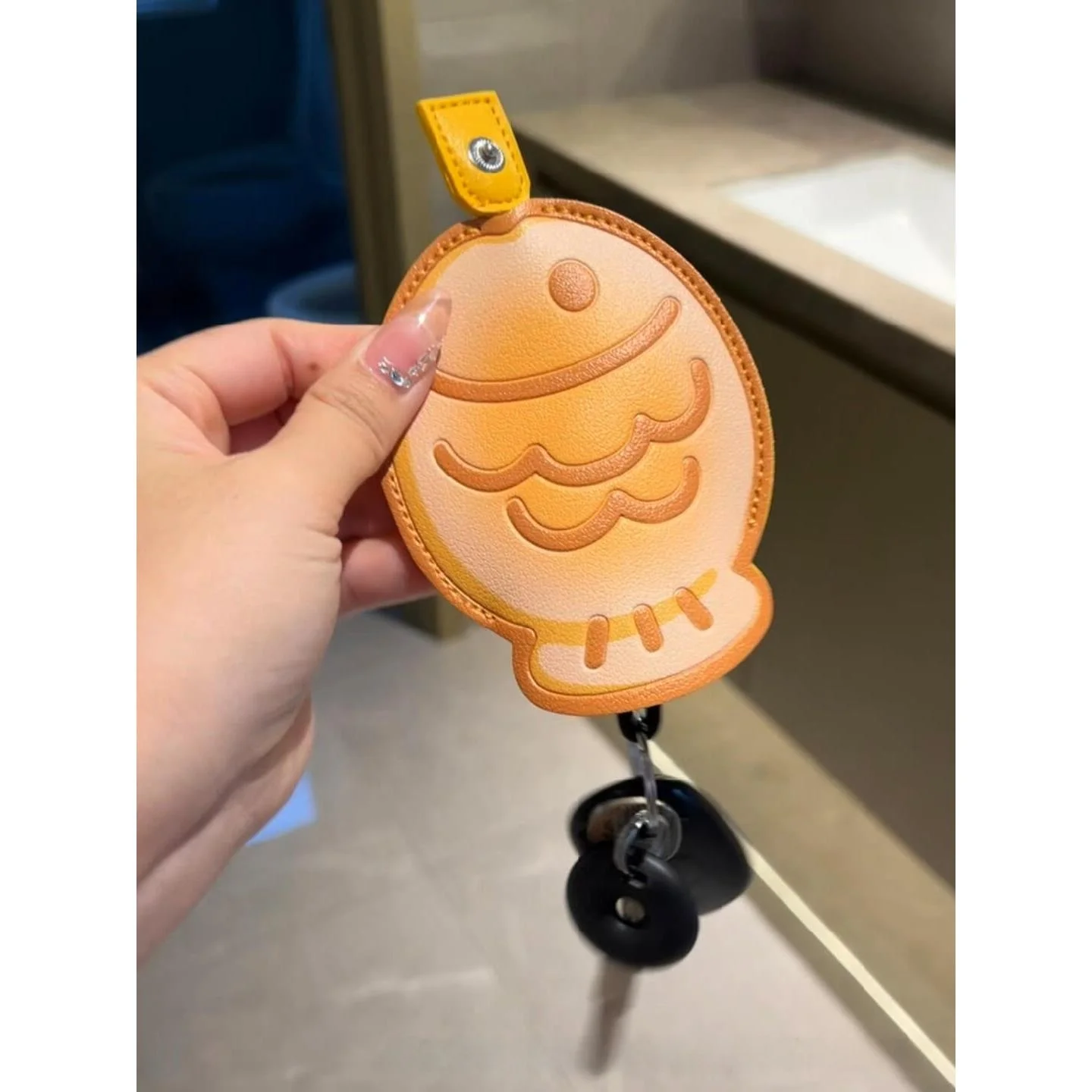 bolsa-para-chaves-de-carro-de-ande-capacidade-estilo-cartoon-formato-de-bolo-de-peixe-bolsa-universal-para-chaves-de-vei