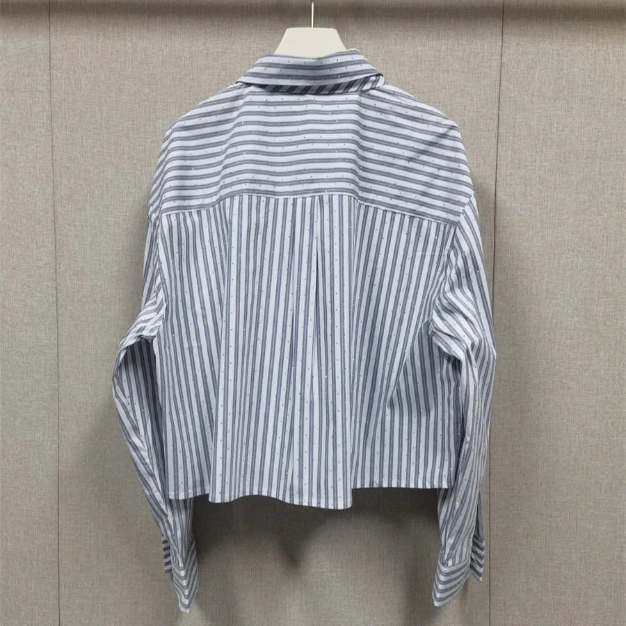 【ギフト無料】2025 初秋新作 プレッピー 若々しい ラインストーン 縦縞 ネクタイ 長袖 クロップドシャツ レディース