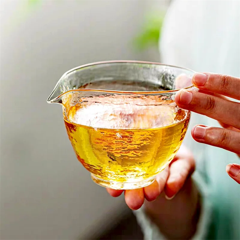 200ml Hammer pattern Shell shape Glass Tea Dispenser Fair Mug Chahai Glass Tea Cup Kung Fu Tea Set Accessoris