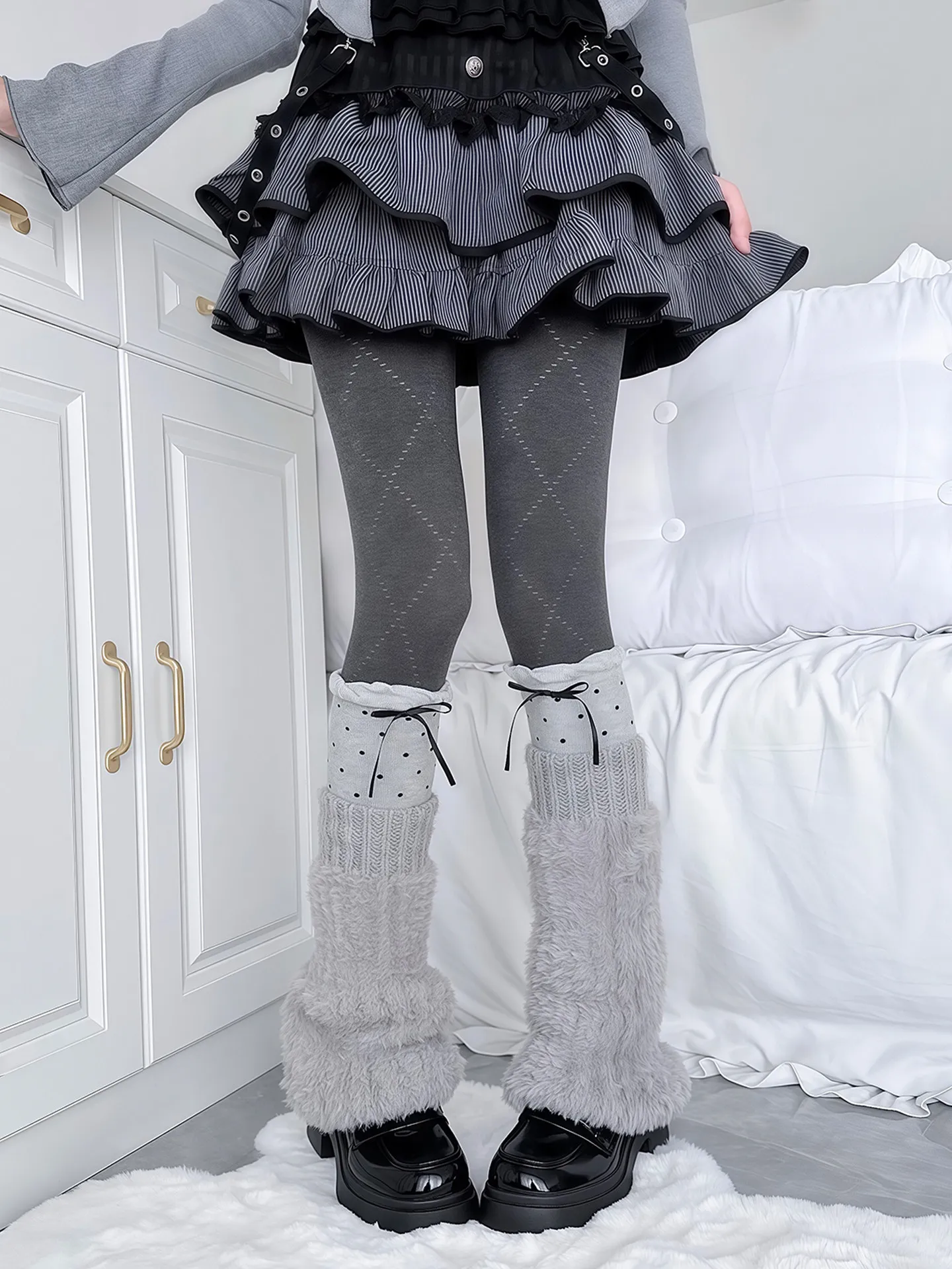 Autumn and Winter Stacked Bow Polka Dot Socks Y2k Knitted Socks Yabi Spice Girl Gray Plush Pile Leg Covers Lolita Socks