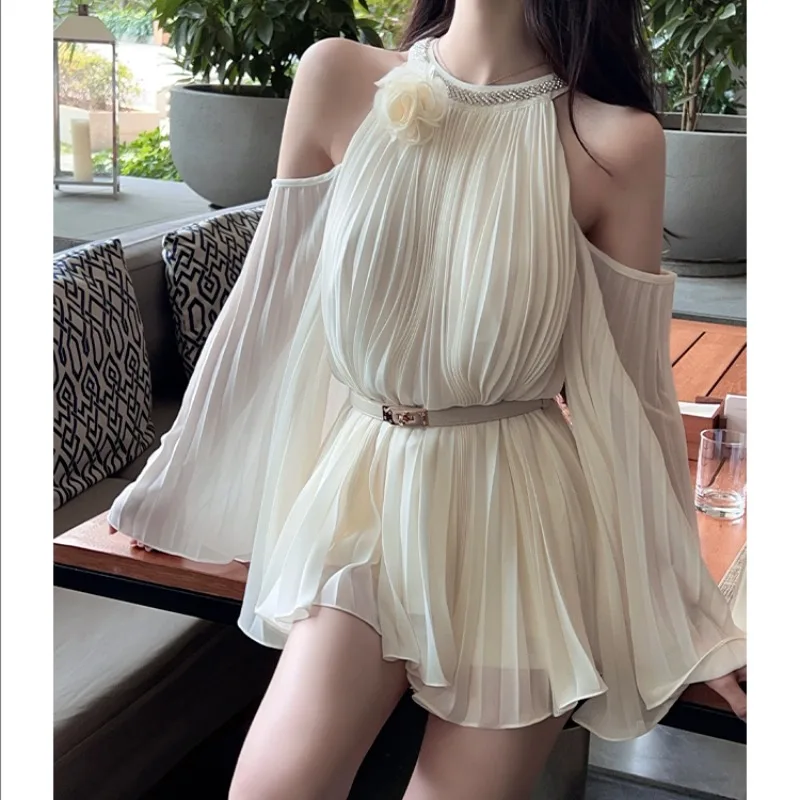 Blusa de gasa con escote y hombros descubiertos para mujer, camisa de manga acampanada de longitud media, color blanco elegante, novedad de verano 2025