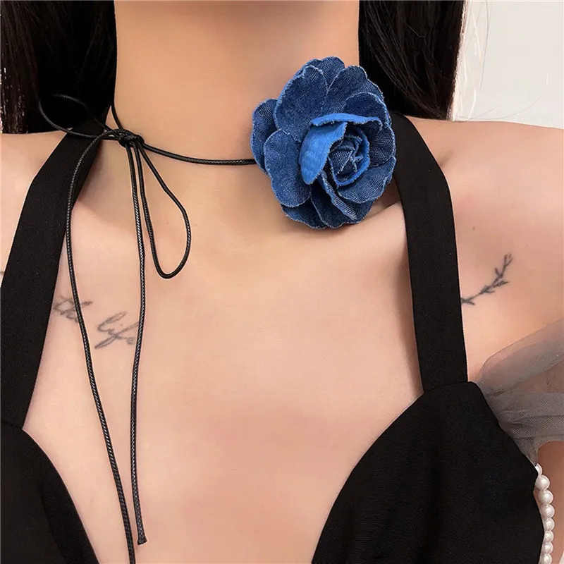 

Stylish Denim Blue Rose Strap 3D Flower Necklace for Women Trendy 2023 Neck Decorations Flower Choker Waist Chains Beach Jewelry