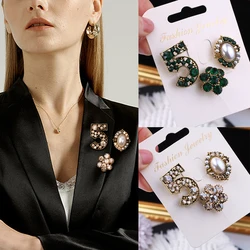 3 pcs/set Elegant Women Fashion Pearl Crystal Brooches Pins Creative Exquisite 5 Number Jewelry Clothing Suit Rhinesotne Brooch