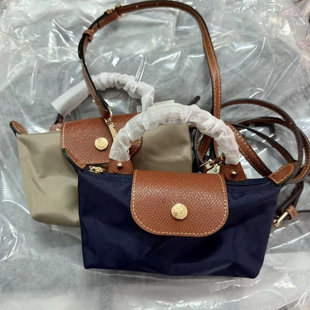 

French women's mini fashionable dumpling bag 2025 versatile for daily commuting, crossbody handbag, single handle mini phone bag