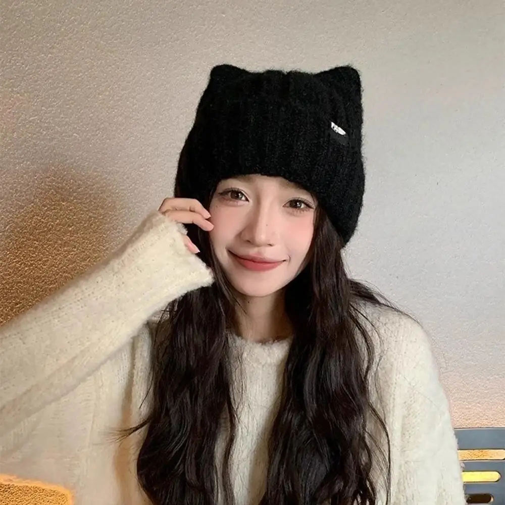 Bonnets tricotés avec oreilles de chat noir, 1 pièce, mignons chapeaux chauds d'hiver en laine pour femmes, mode Streetwear coréen, chapeau de Protection des oreilles résistant au froid
