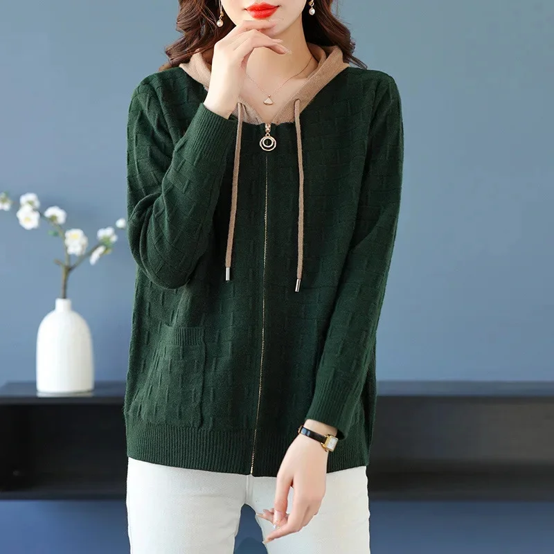 

2026 New Autumn Winter knitt Sweater Jacket Women Mid-Aged Loose Hooded Zipper Cardigan Coat Female Casual Outerwear Ladies Tops