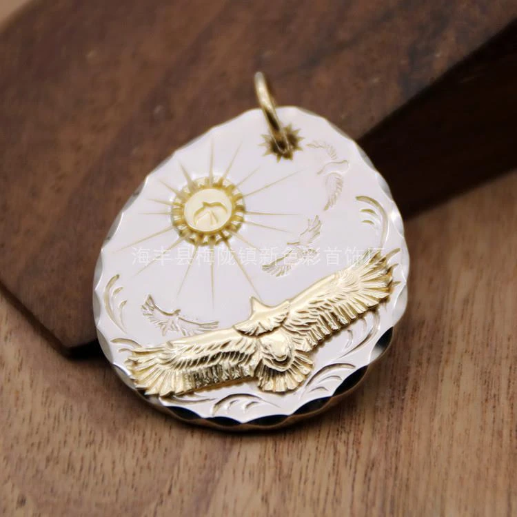 Mysterious European and American Men's Charm Necklace Pendant Circular Flying Towards The Sun Eagle with Beautiful Symbolism