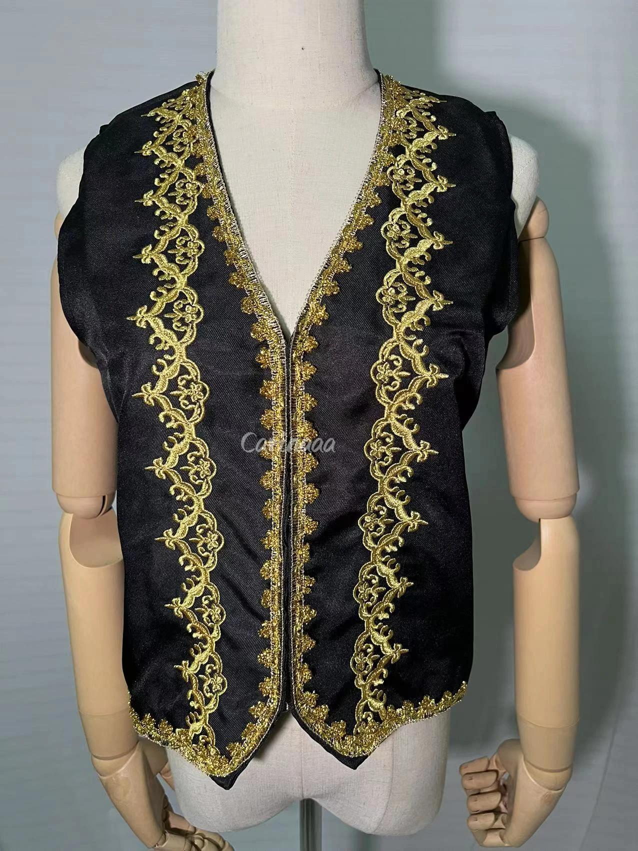 Men's Renaissance Cosplay Medieval Waistcoat Embroidery Vest Vintage Vicotiran Steampunk Top Noble Blazer Costume