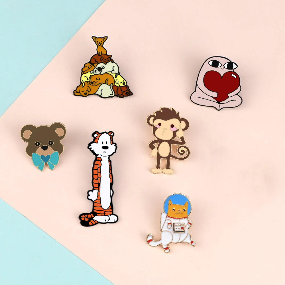 Cartoon Funny Animals Enamel Pins Cute Monkey Cat Bear Dog Tiger Zoo Brooches Badge for Kids Jewelry Denim Shirt Lapel Pin Gifts