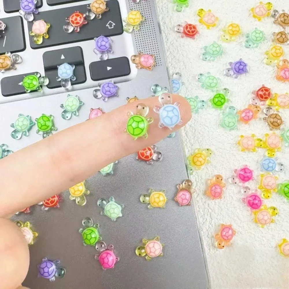 

100PCS/Box Glow in The Dark Mini Resin Turtles Figurines Luminous Turtles Craft OrnamentMicro Landscape Kids Toy Home Decor Gift