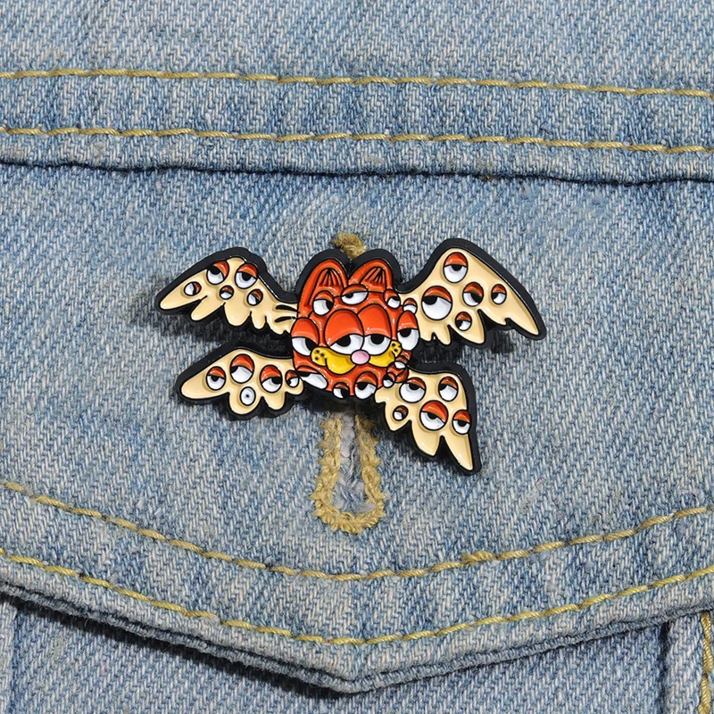 Cat Seraph Enamel Pins Custom Animal Brooches Lapel Badges Funny Creative Cartoon Angel Jewelry Gift for Friends