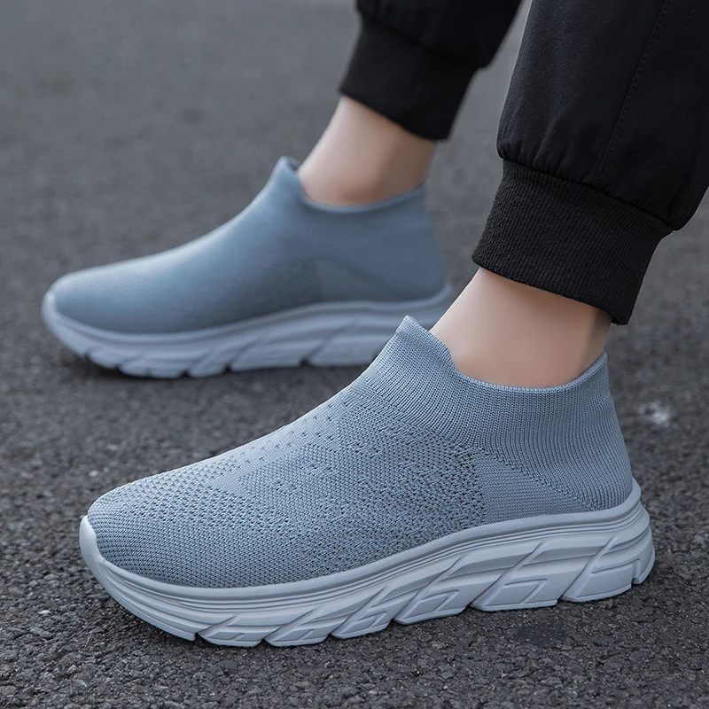 

2026 New Couple Fashion Casual Spring Fly-woven Fabric Casual Shoes, Lightweight and Breathable, Men's Shoes in Large Size 36-47