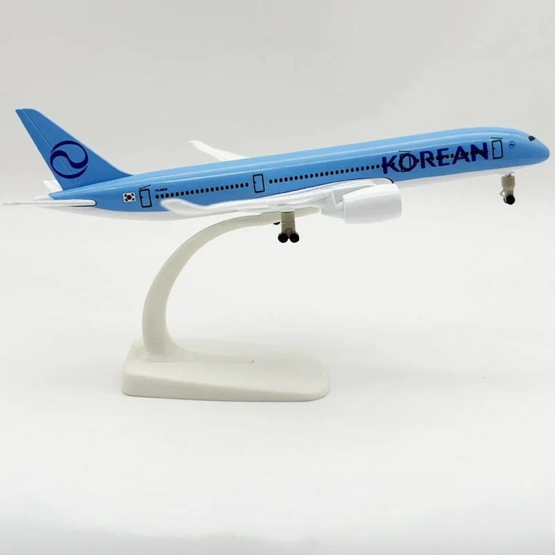 20cm Series Korean Air Scale Aircraft A350 A380 Model Airplane B747 Plane Model Md11 ATR Planes Alloy Adults Fun With Landing
