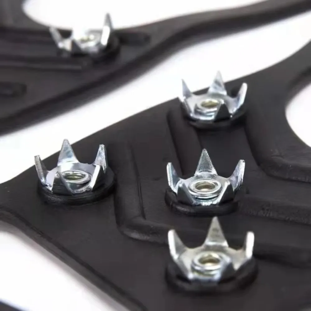 1 Pair New 5/8 Teeth Ice Gripper Spike Universal Spike Spike Grips Cleats Anti-Slip Climbing Crampon For Shoes