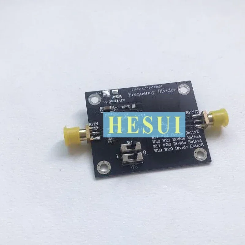 Radio frequency divider two quarter eight pre-divider Microwave divider 1.1G