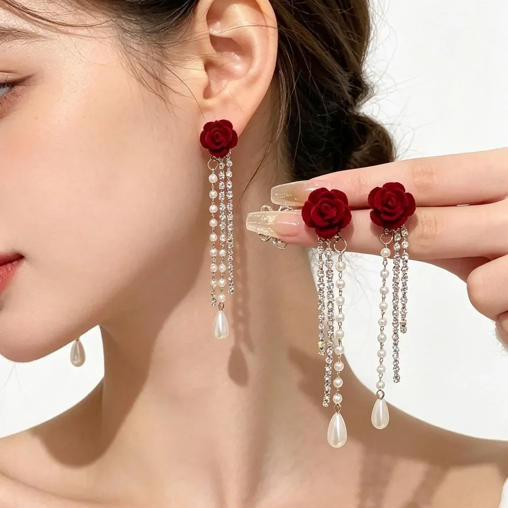 Vintage Flocking Camellia Dangle Earrings Retro Women Fashion Jewelry for Dating Party Casual Wear Gift
