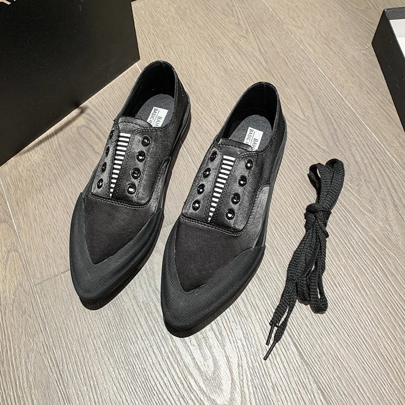 Zapatos informales de lona para mujer, zapatillas planas para correr, mocasines de punta estrecha, novedad de primavera, 2024