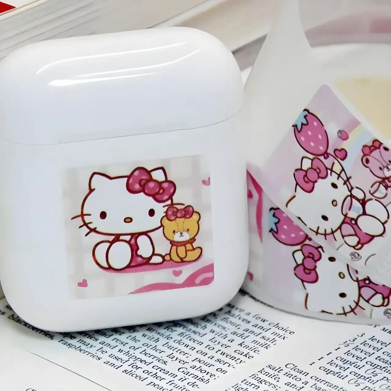 500 قطعة/لفة ملصقات سانريو هالو كيتي، شارات جرافيتي كرتونية عصرية كاواي، مقاومة للماء لزجاجة المياه هدية مجلة الكمبيوتر المحمول #2