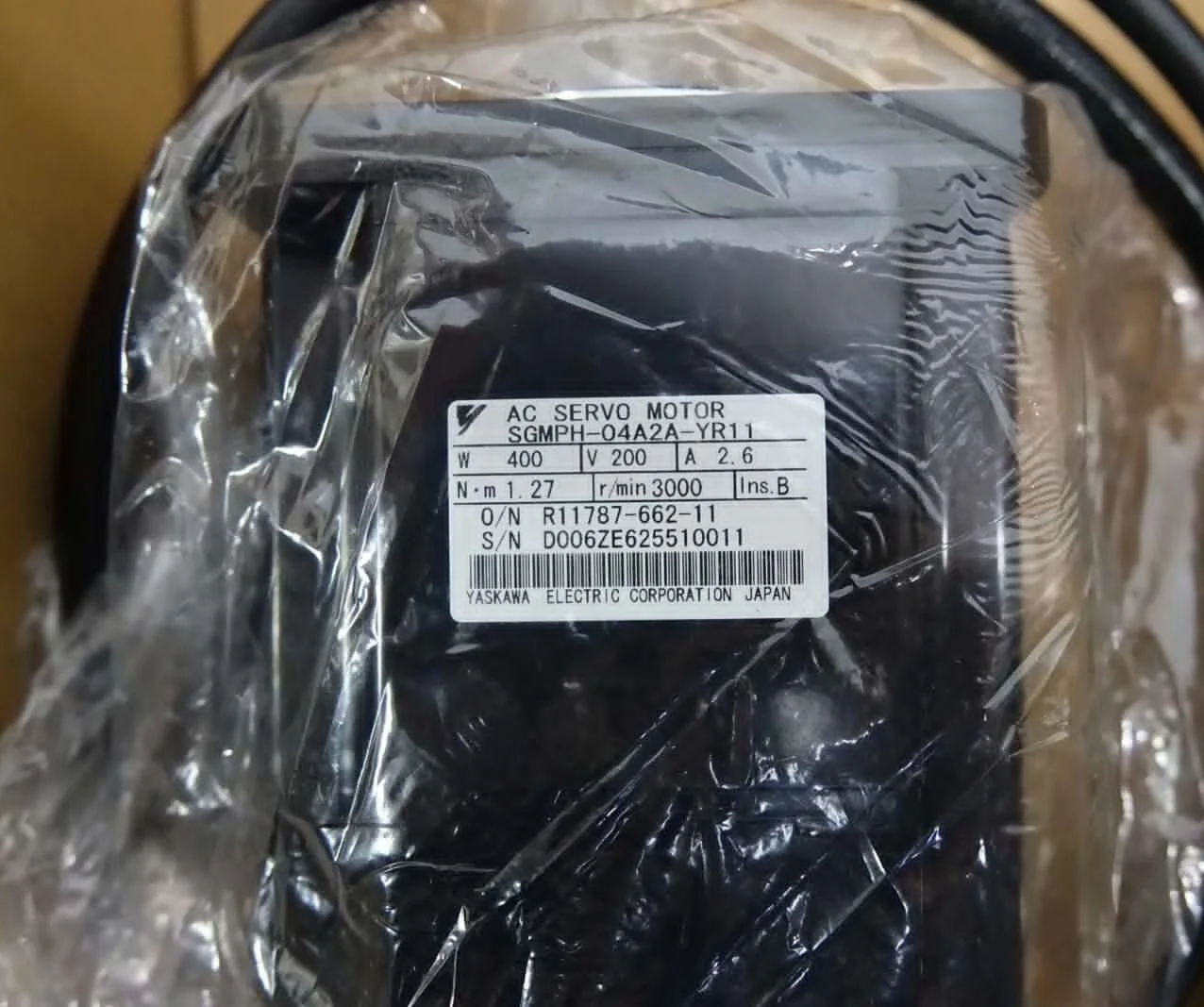 SGMPH-04A2A-YR11 Brand New Servo Motor Original Genuine，Fast shipping，SGMPH 04A2A YR11