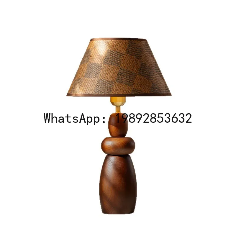 

PYJ new Chinese-style bedroom atmosphere light luxury retro living room sofa master bedroom bedside lamp