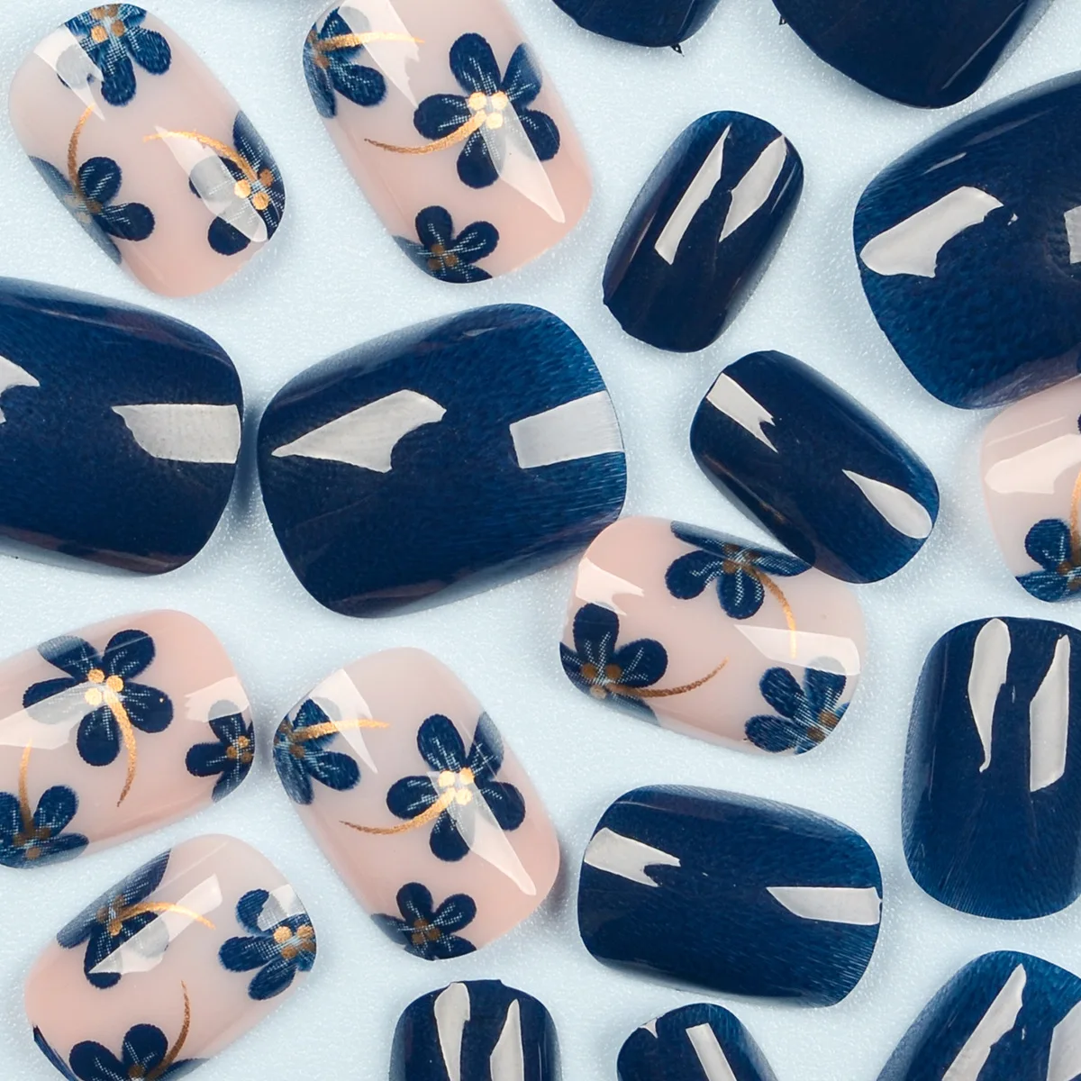 24pcs/set dark blue fake nails with fresh flowers for women girls Square shape full cover reusable press on Artificial Nails set