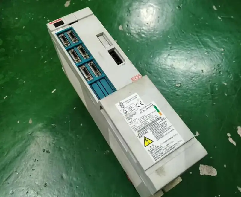 

MDS-CH-V1-45 оригинальный, бывший в употреблении, функциональный и неповрежденный, в хорошем состоянии, как показано на картинке.