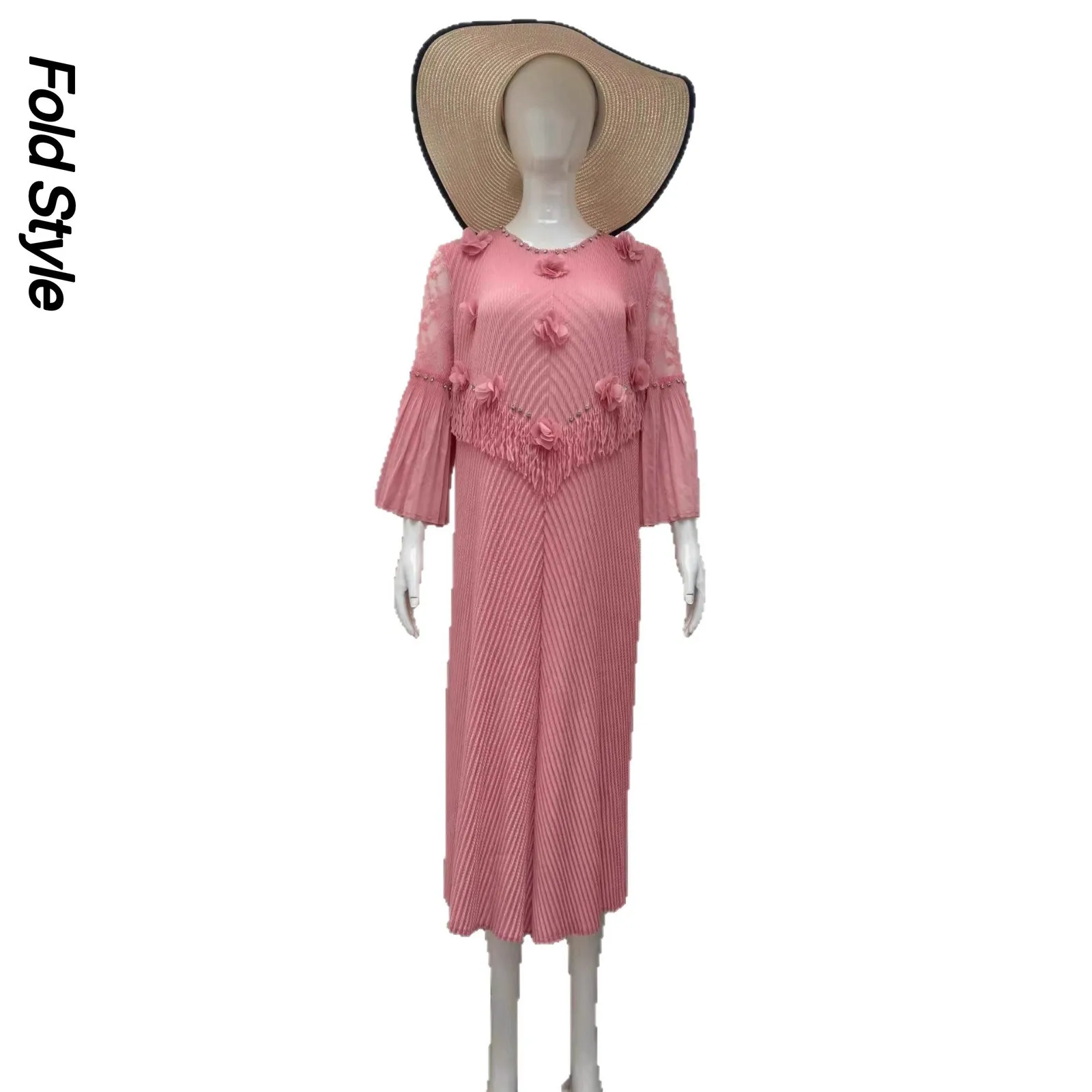 

2025 Autumn Miyake Crumpled Loose Dress Fashionable Three-dimensional Flower Loose Temperament Elegant Women's Long Dress New