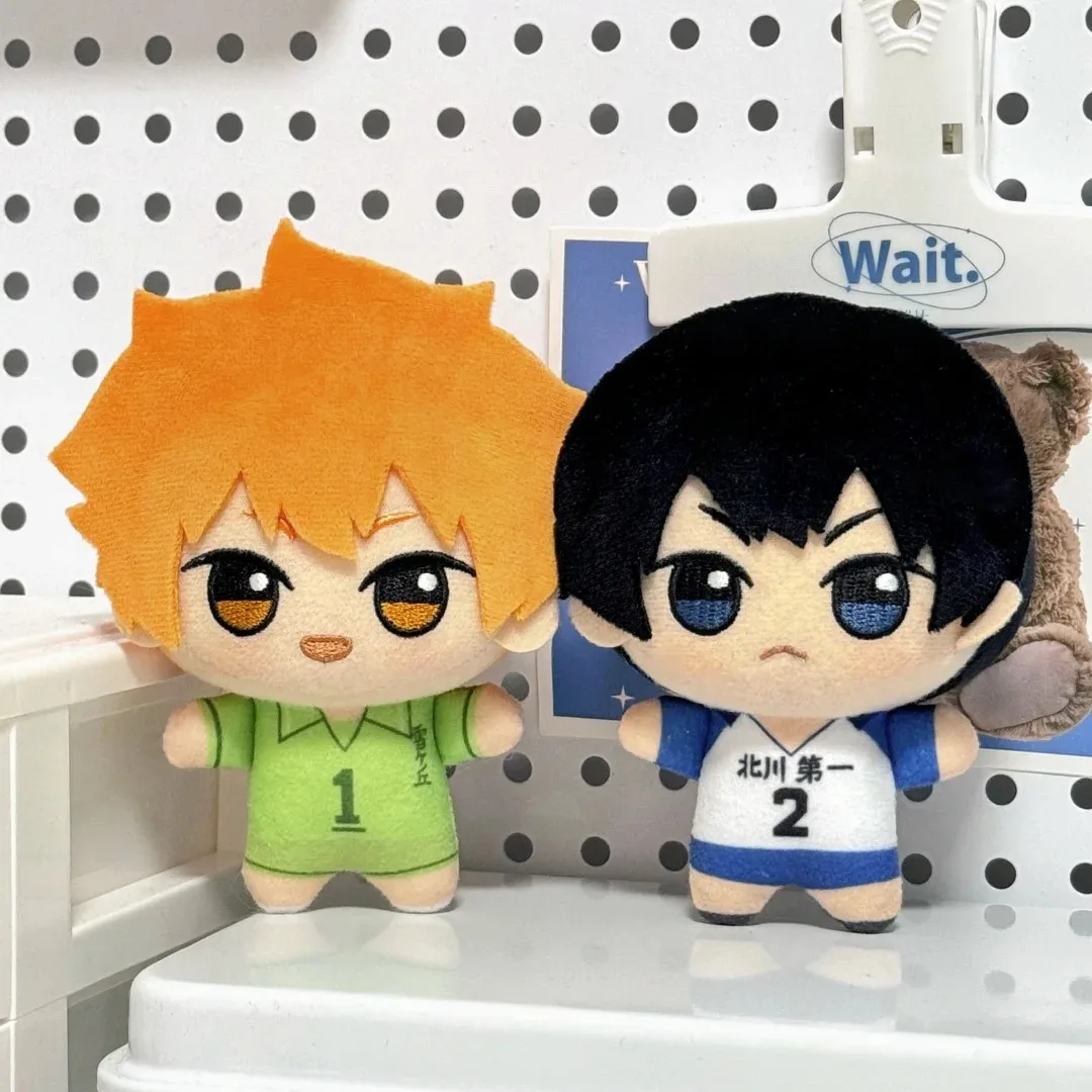 

10 см Мини Haikyuu Plush Toys Волейбольные мальчики Мягкая кукла Хината Шойо Тобио Кагеяма Хлопковая кукла Аниме Товары Подарки partirイ 수html