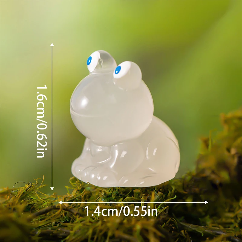 1PC Resin Mini Frog Glowing In The Dark Luminous Frogs Figurines Miniature for Fairy Garden Dollhouse Micro Landscape Decoration