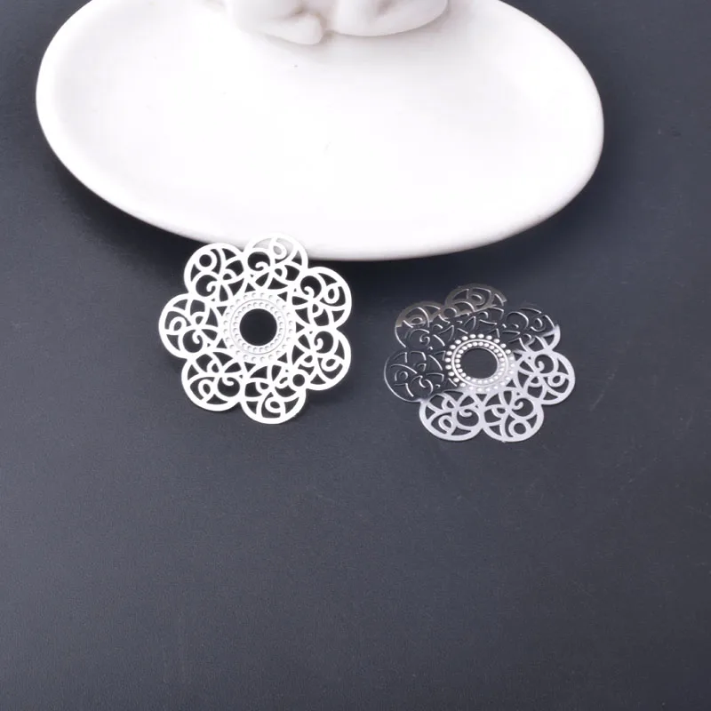 20 Stück AB3896 Messing-Filigran-Schmuckanhänger, gold-schwarze Anhänger-Verbinder, DIY-Zubehör für Damenohrringe und Halsketten – Detail 3