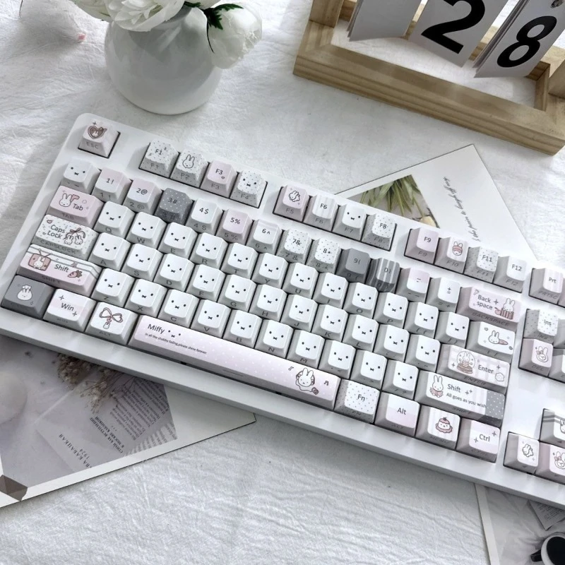 Cartoon Kawaii Miffy Mechanical Keyboard Wired Hot-swappable Game Office Good Looks Wear-resistant Blue Background Light Mute