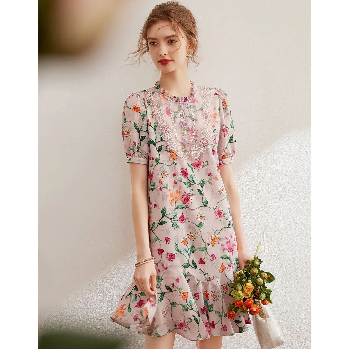 LOUIS YAO Floral Dress 2024 Summer Elegant Embroidery Beading Lace O Neck Short Sleeve Loose A-LINE Short Dress