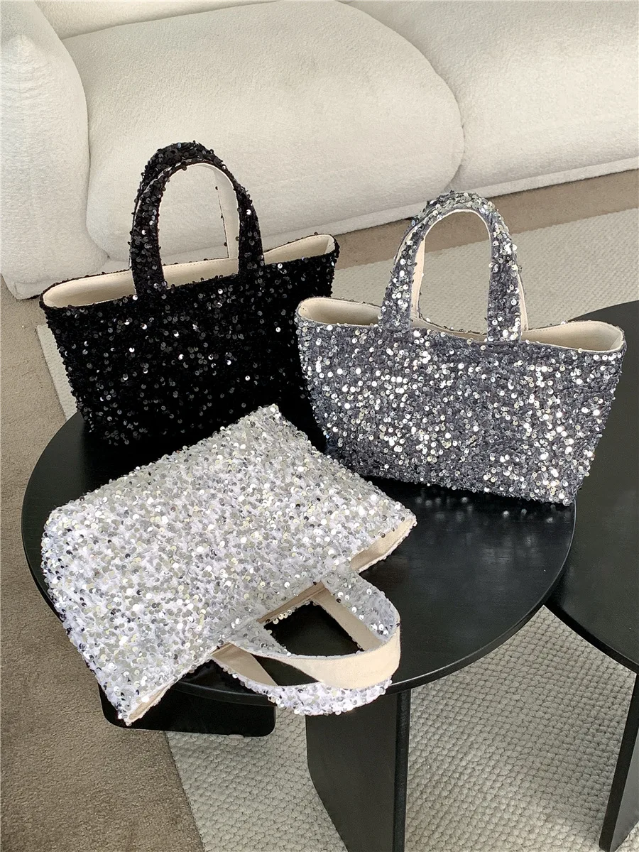 

New hand Tote bag advanced sense large capacity fashion shiny handbag female niche silver sequin bag