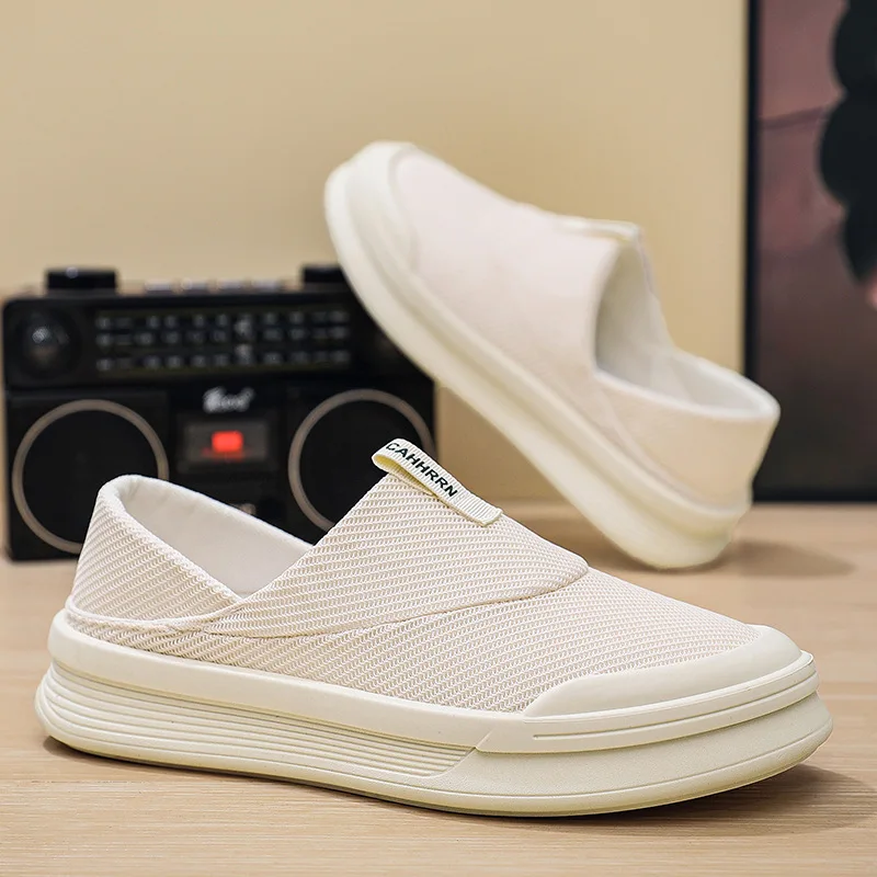 

2025 new men's shoes low-top breathable mesh shoes fashionable casual autumn loafers driving shoes male plus size 46 ﻿