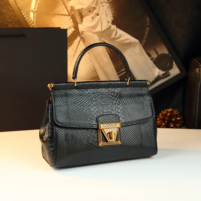 Fashion New 2025 Snake Pattern All-Match Fashion Classic Embossed Portable Messenger Bag Small Square Bag Women's Bag