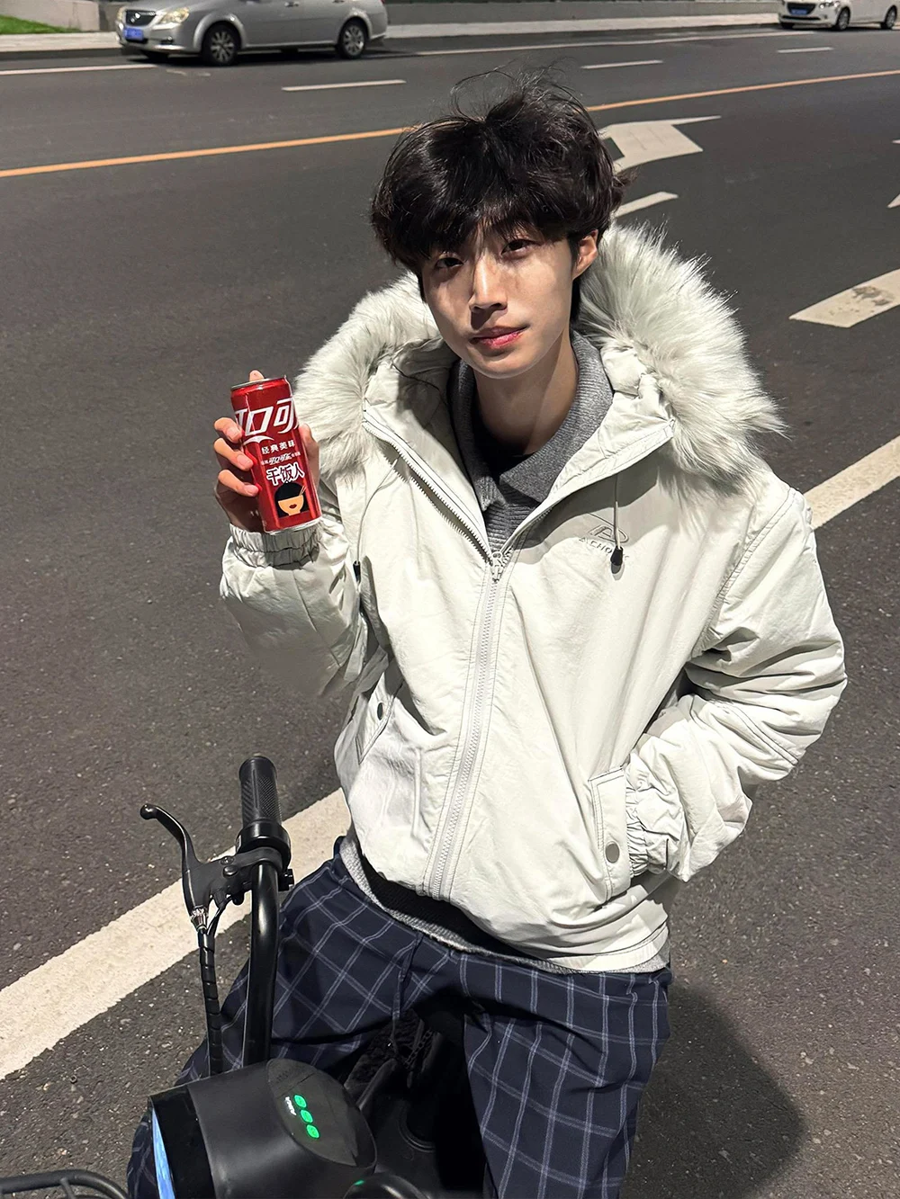 

American High Street Hooded Jaet Men's Winter Thi Warm Windproof Outerwear Loose Cotton Padded Coat Youth Faion