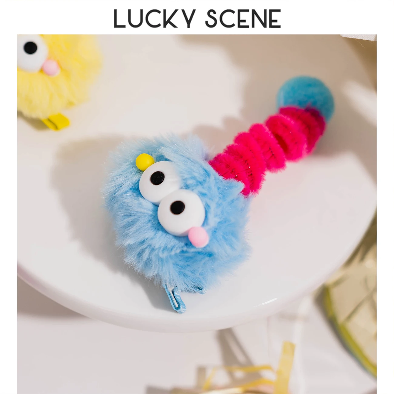 Cute Briquettes Twisted Stick Hairpins Antenna Ugly Dolls Hairballs Duckbill Clips Funny Girls Ugly Cute Accessories S01840