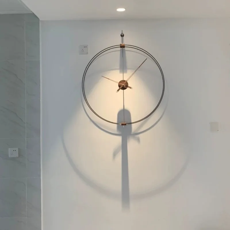 Minimalist Spain Wall Clock Modern Art Circular Metal Wall Clocks Home Entrance Aesthetic Luxury Silent Clock Home Decoration