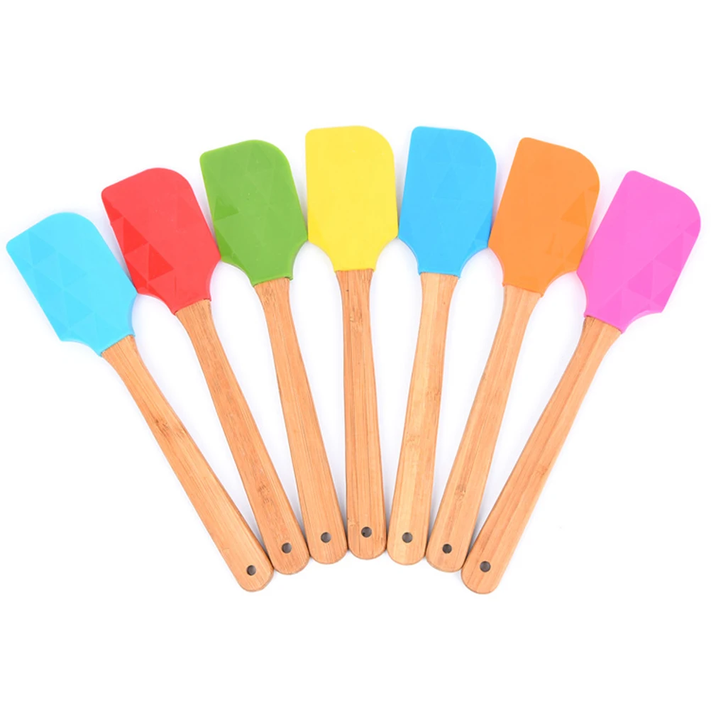 

4Pcs Cake Cream Scraper Silicone Spatula Baking Tools Nonstick Ideal for Pastries Cakes Sugar Dough Pancakes