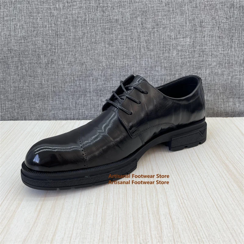 Cowhide Derby Shoes for Men Unique Carving Design Lace Up Low Cut Comfortable Wear-Resistant British Style Men's Leather Shoes