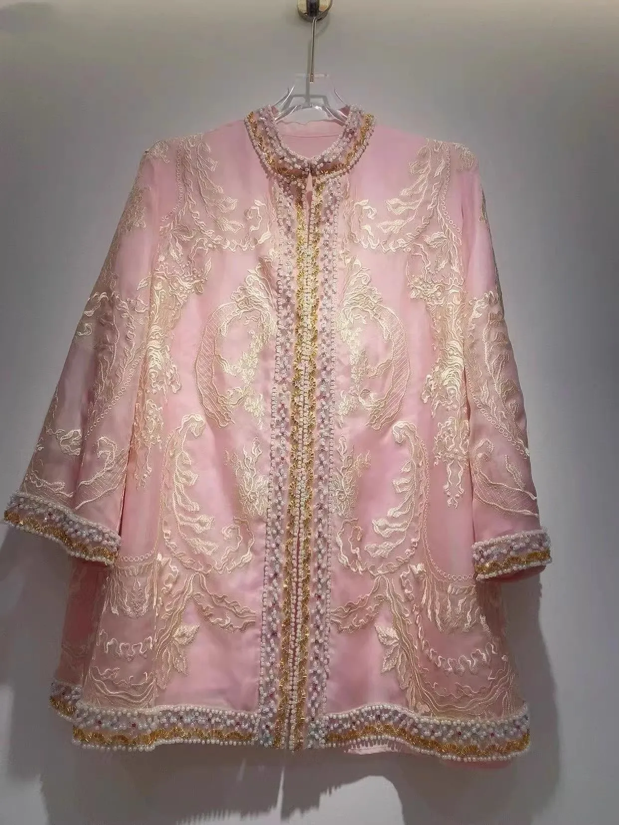 

2026 New Spring Women's Vintage Silk Top Stand Collar Handmade Beading Embroidered Pink Loose Jacket