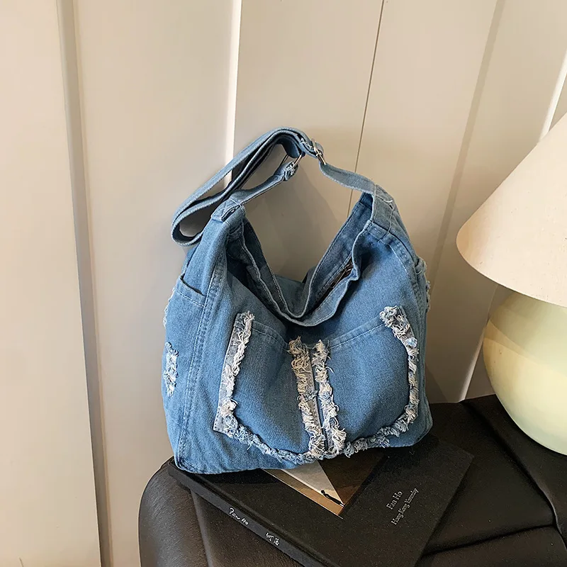 

Women's Frayed Denim Hobo Bag, Large Capacity Distressed Jean Shoulder Tote with Adjustable Strap, Casual Streetwear